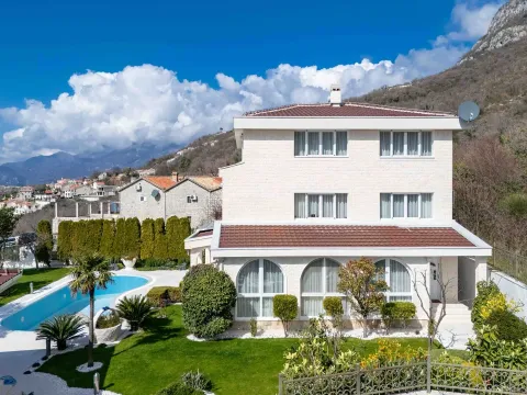 Sale, house, 410m², Blizikuće, Budva - image 32