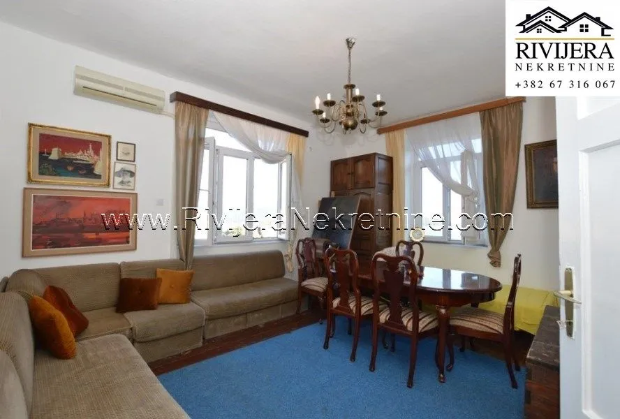 Prodaja, dvosoban stan, 73m², Centar, Herceg Novi