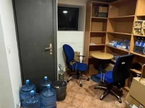 Rent, office space, 202m², Centar, Kragujevac - image 12