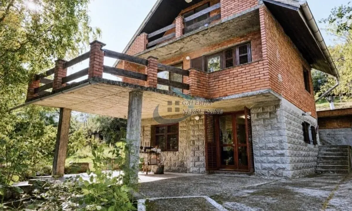 Sale, house, 192m², Stari Slankamen, Inđija