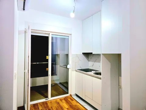 Sale, one bedroom apartment, 37m², Bečići, Budva - image 4