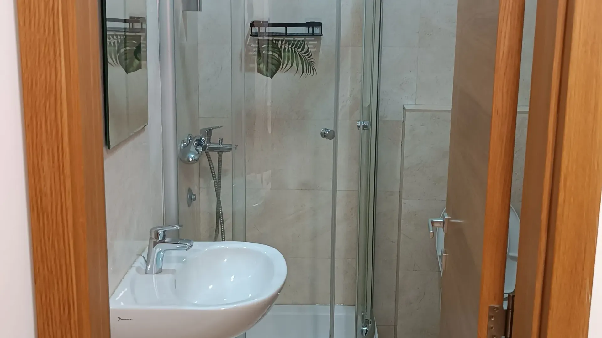 Izdavanje, jednosoban stan, 43m², Blok 6, Podgorica