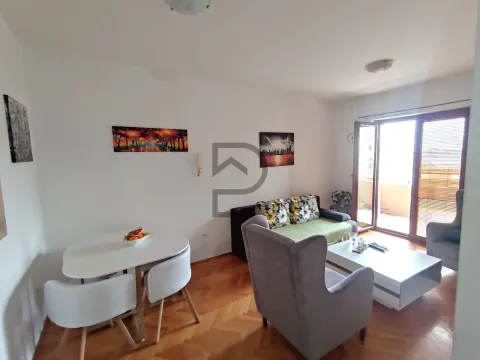 Izdavanje, stan, 54m², Momišići, Podgorica - image 2