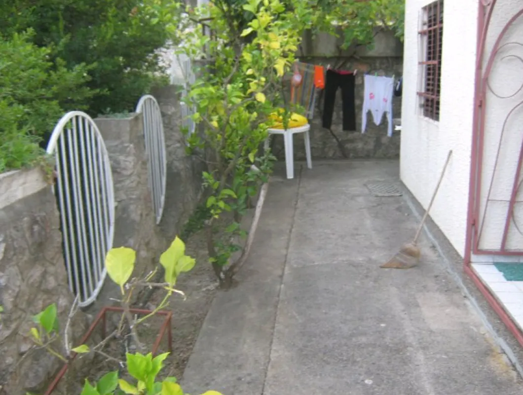 Prodaja, kuća, 200m², Sutomore, Bar