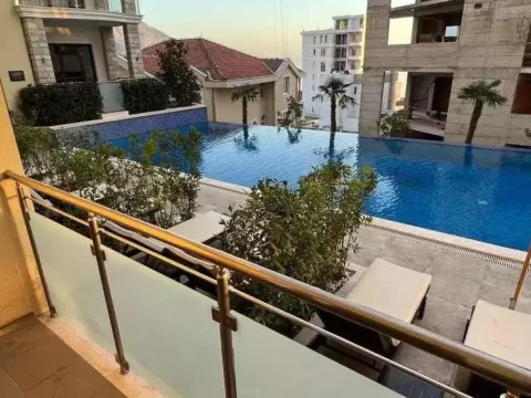 Prodaja, dvosoban stan, 81m², Budva, Crna Gora - image 16