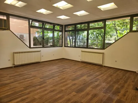 Sale, office space, 191m², Ljubović, Podgorica - image 4