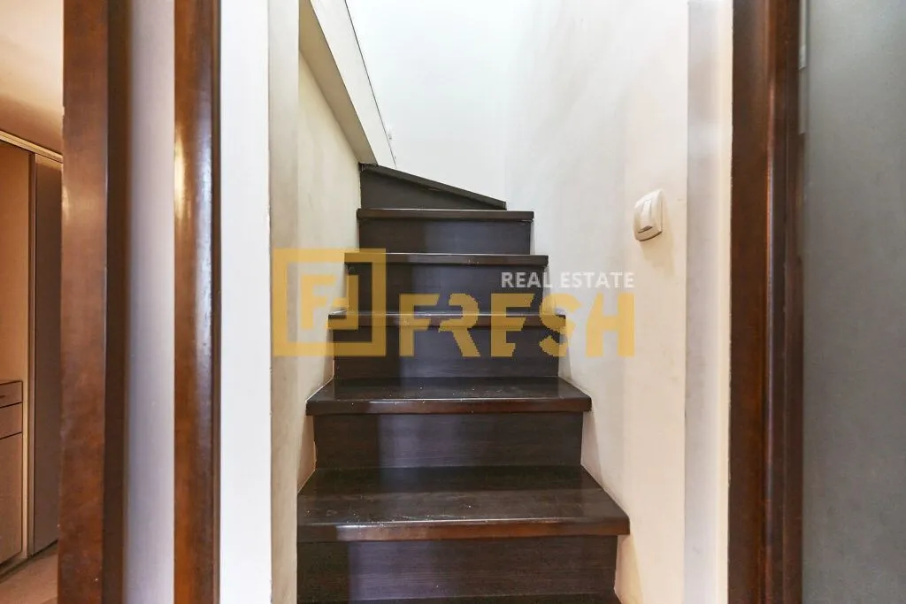 Izdavanje, jednosoban stan, 53m², Pobrežje, Podgorica