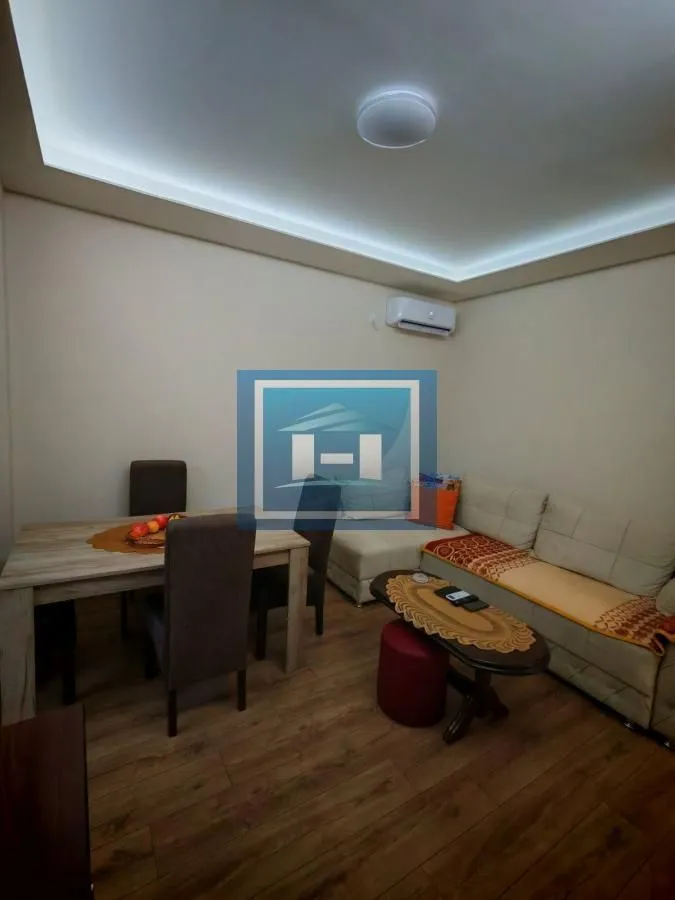 Prodaja, trosoban stan, 70m², Paraćin, Srbija