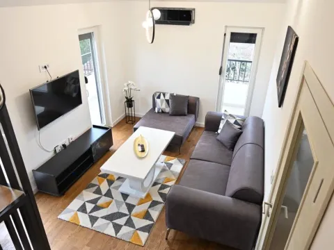 Rent, one bedroom apartment, 50m², Zagorič, Podgorica - image 1