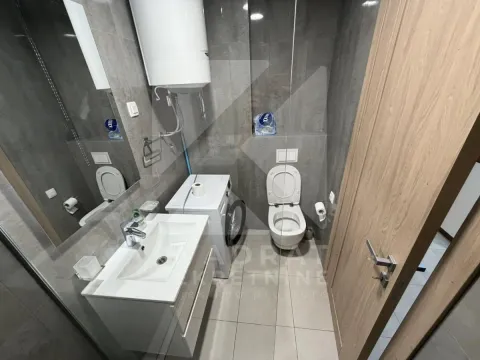 Izdavanje, jednosoban stan, 54m², Master Kvart, Podgorica - image 10