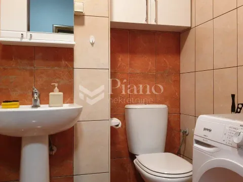 Izdavanje, jednosoban stan, 52m², City Kvart, Podgorica - image 11