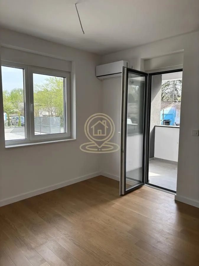 Izdavanje, dvosoban stan, 46m², Adamovićevo Naselje, Novi Sad Sve Podlokacije