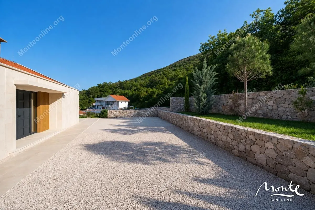 Prodaja, kuća, 166m², Krašići, Tivat
