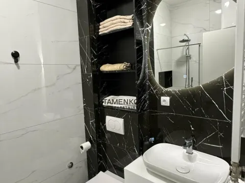 Prodaja, jednosoban stan, 42m², Petrovaradin, Novi Sad - image 11