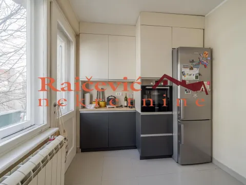 Prodaja, dvosoban stan, 67m², Kalenić Pijaca, Vračar Sve Podlokacije - image 13