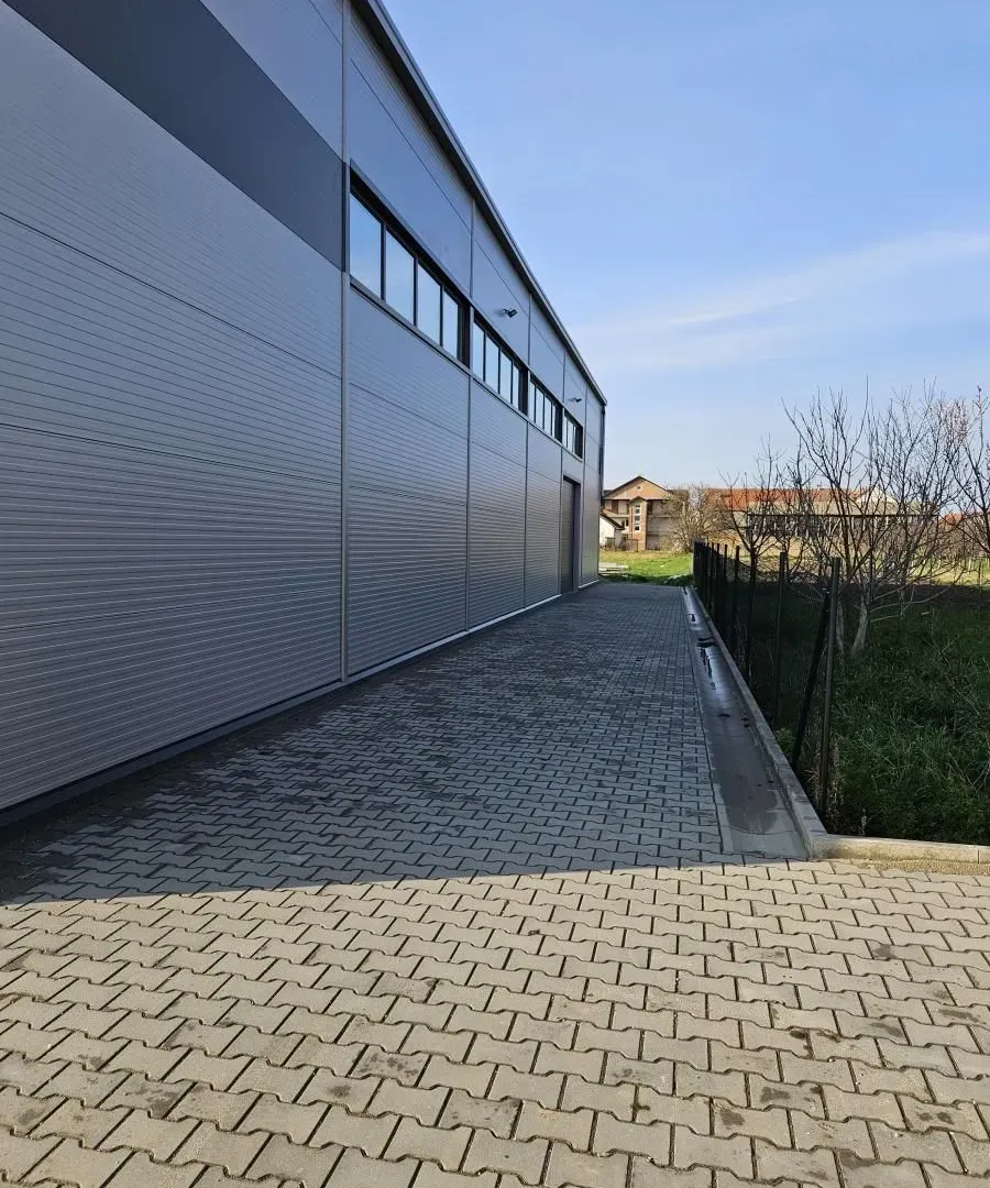 Rent, office space, 465m², Centar, Stara Pazova