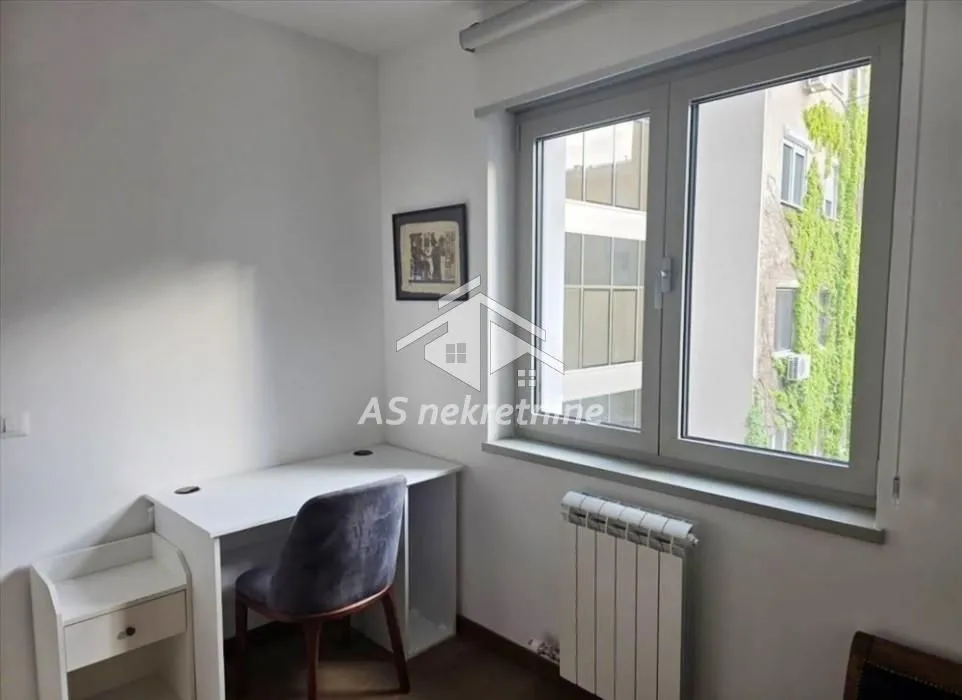 Rent, four bedroom apartment, 80m², Tašmajdan, Palilula Sve Podlokacije