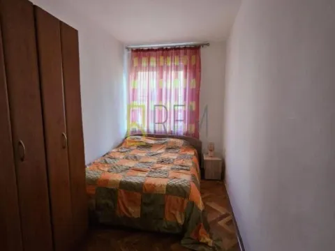 Izdavanje, dvosoban stan, 65m², Centar, Podgorica - image 7