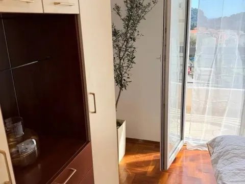 Sale, one bedroom apartment, 26m², Petrovac, Budva - image 2