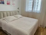 Izdavanje, jednosoban stan, 50m², Stari Aerodrom, Podgorica - image 2