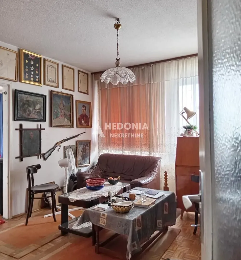 Prodaja, dvosoban stan, 115m², Novi Beograd Blok 70, Novi Beograd Sve Podlokacije