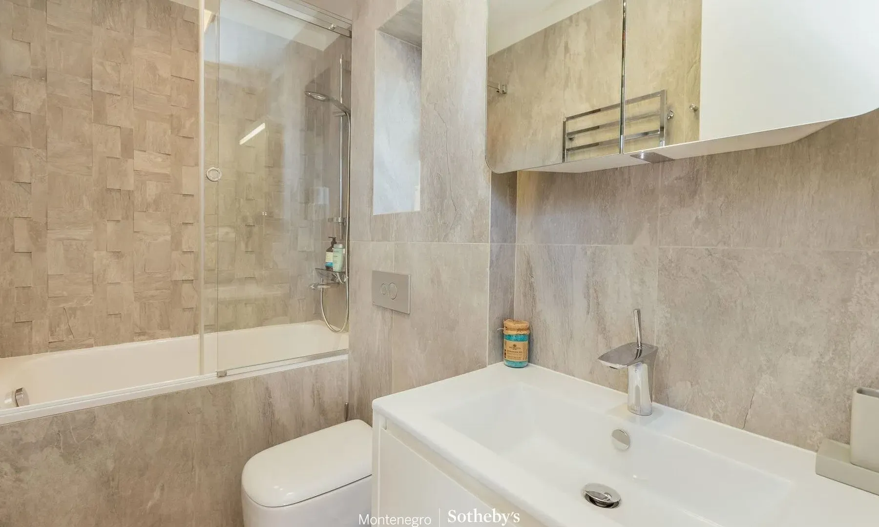 Sale, house, 321m², Pržno, Budva