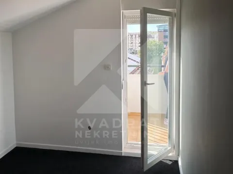 Izdavanje, jednosoban stan, 39m², Stari Aerodrom, Podgorica - image 9