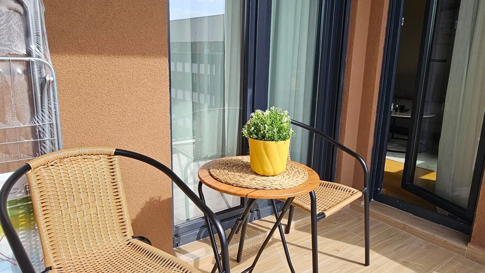 Izdavanje, jednosoban stan, 46m², New City, Podgorica