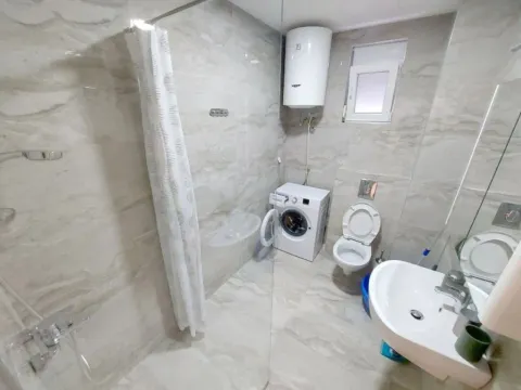 Rent, two bedroom apartment, 68m², Meljine, Herceg Novi - image 9