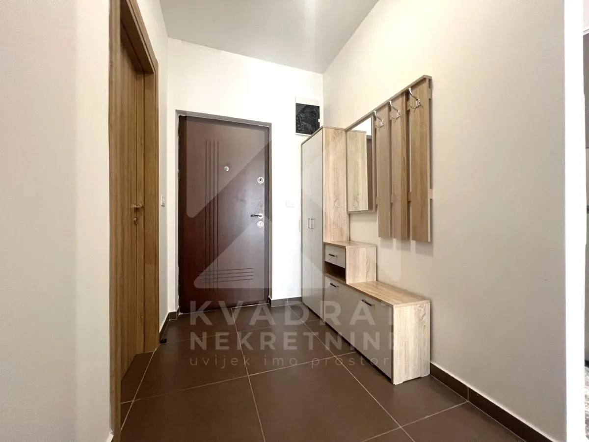 Rent, one bedroom apartment, 40m², Stari Aerodrom, Podgorica