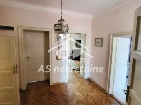 Rent, two bedroom apartment, 65m², Stari Grad, Beograd - image 7