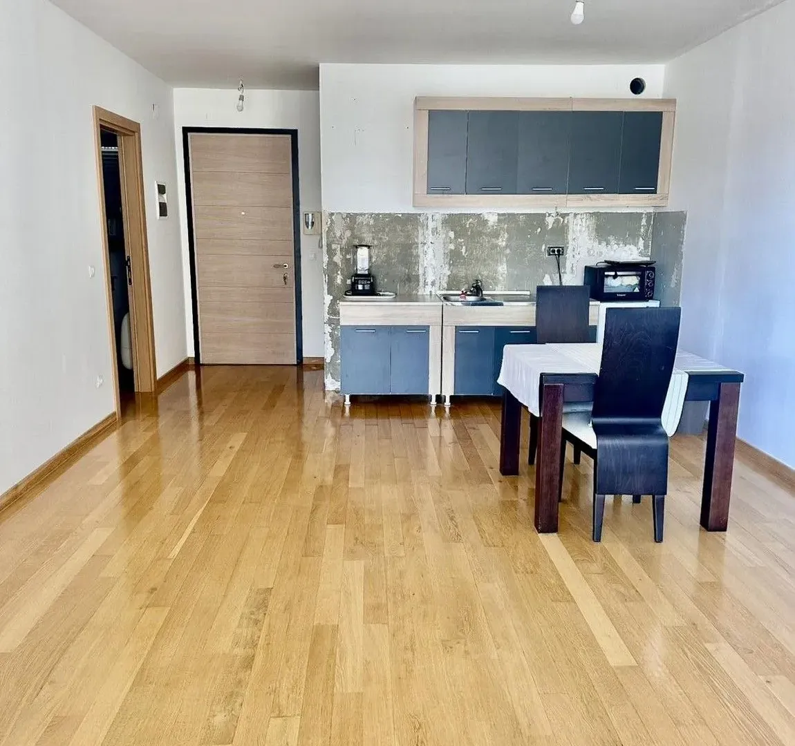 Sale, two bedroom apartment, 85m², Rozino, Budva