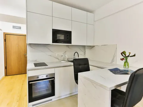 Prodaja, garsonjera, 29m², Centar, Budva - image 7