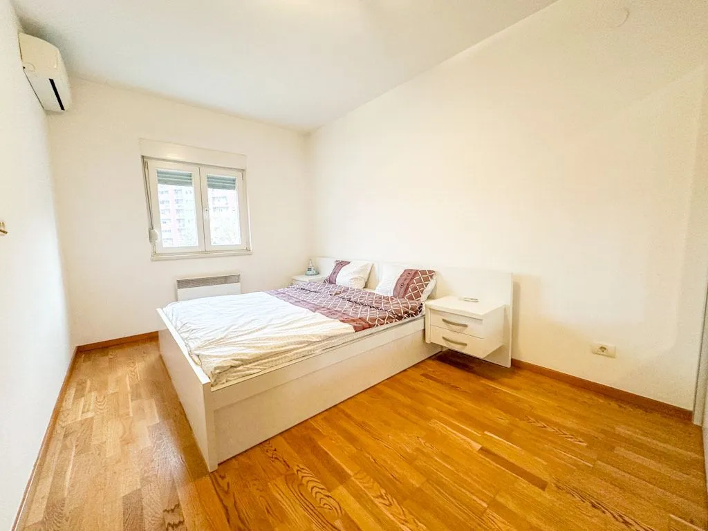 Rent, two bedroom apartment, 64m², City Kvart, Podgorica