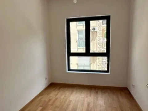 Sale, one bedroom apartment, 42m², Bečići, Budva - image 4