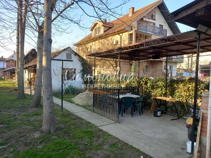 Sale, house, 77m², Borča 1, Borča Sve Podlokacije