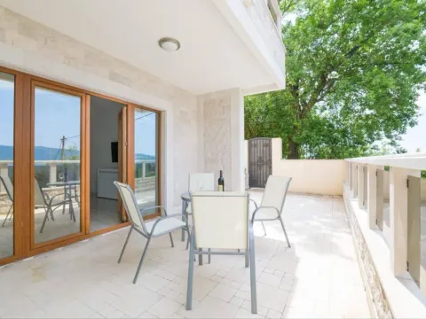 Sale, one bedroom apartment, 87m², Donja Lastva, Tivat