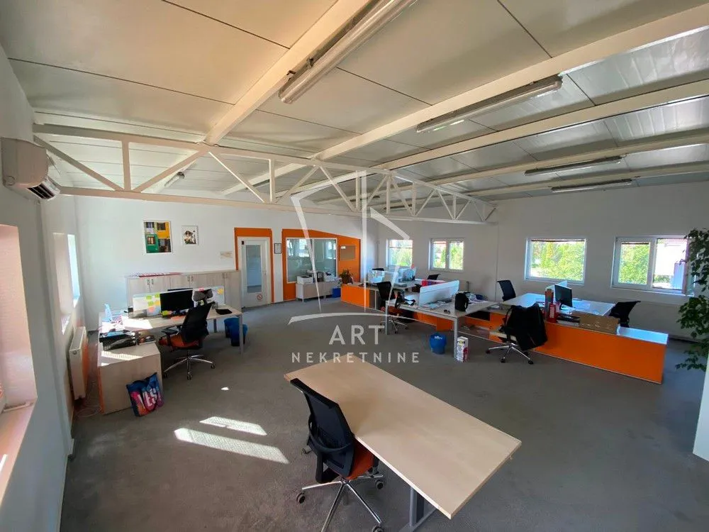 Rent, office space, 200m², Borča Sve Podlokacije, Beograd