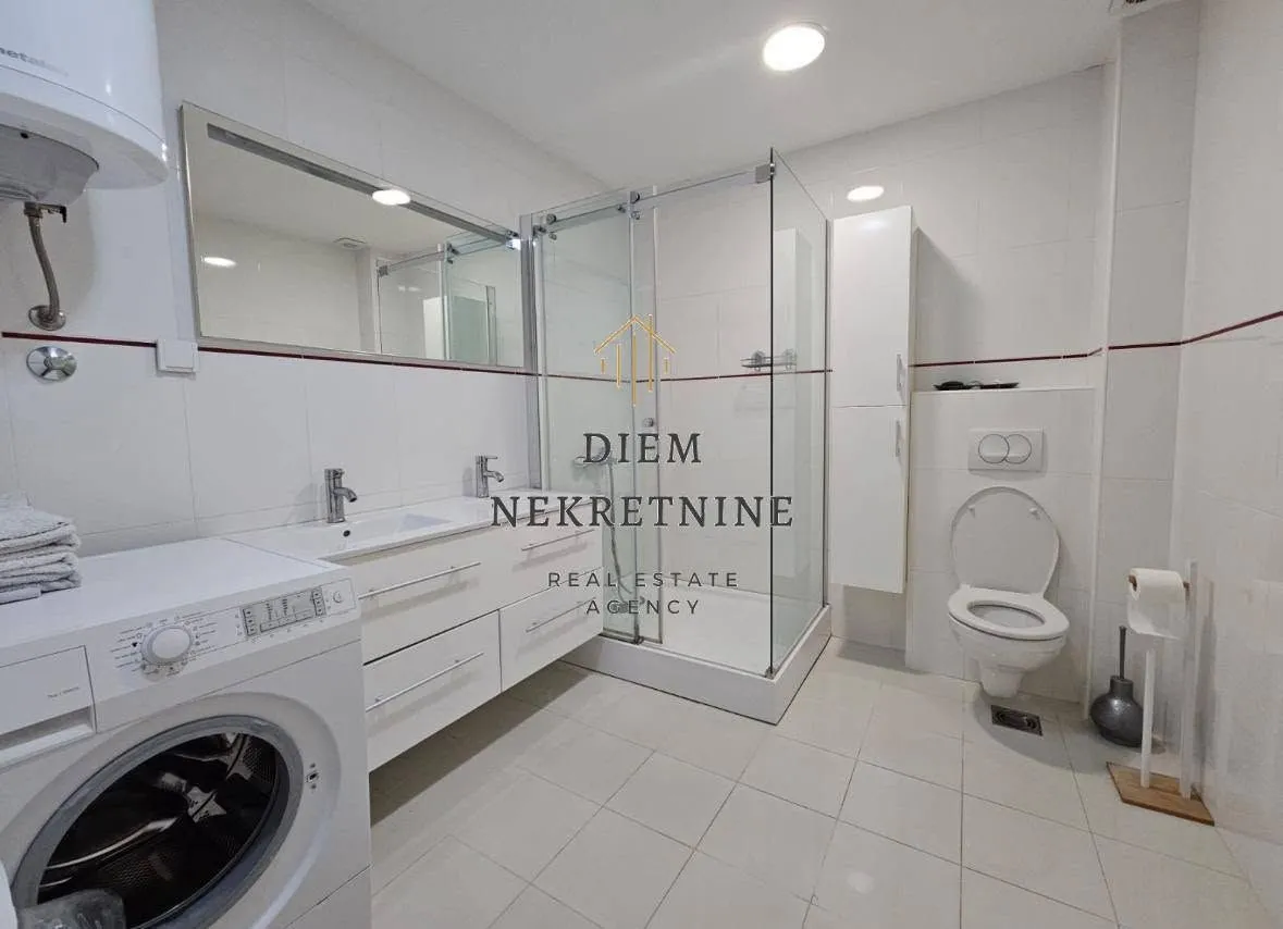 Rent, one bedroom apartment, 67m², Centar, Bar
