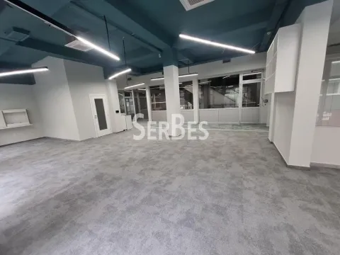 Rent, office space, 131m², Bulevar Oslobodjenja, Novi Sad Sve Podlokacije - image 4