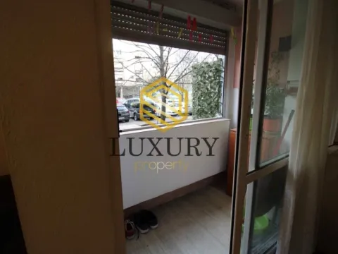 Prodaja, dvosoban stan, 82m², Blok 5, Podgorica - image 13