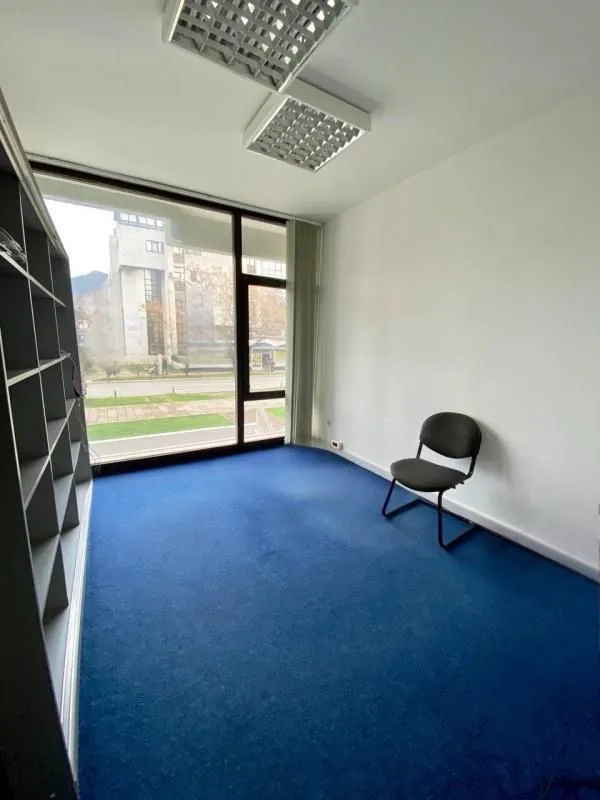 Rent, office space, 171m², Bar, Crna Gora