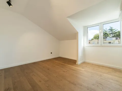 Prodaja, dvosoban stan, 66m², Centar, Tivat - image 8