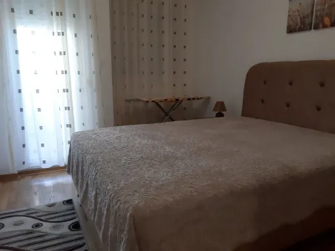 Rent, one bedroom apartment, 43m², City Kej, Podgorica - image 4