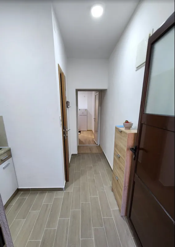 Rent, one bedroom apartment, 55m², Šušanj, Bar