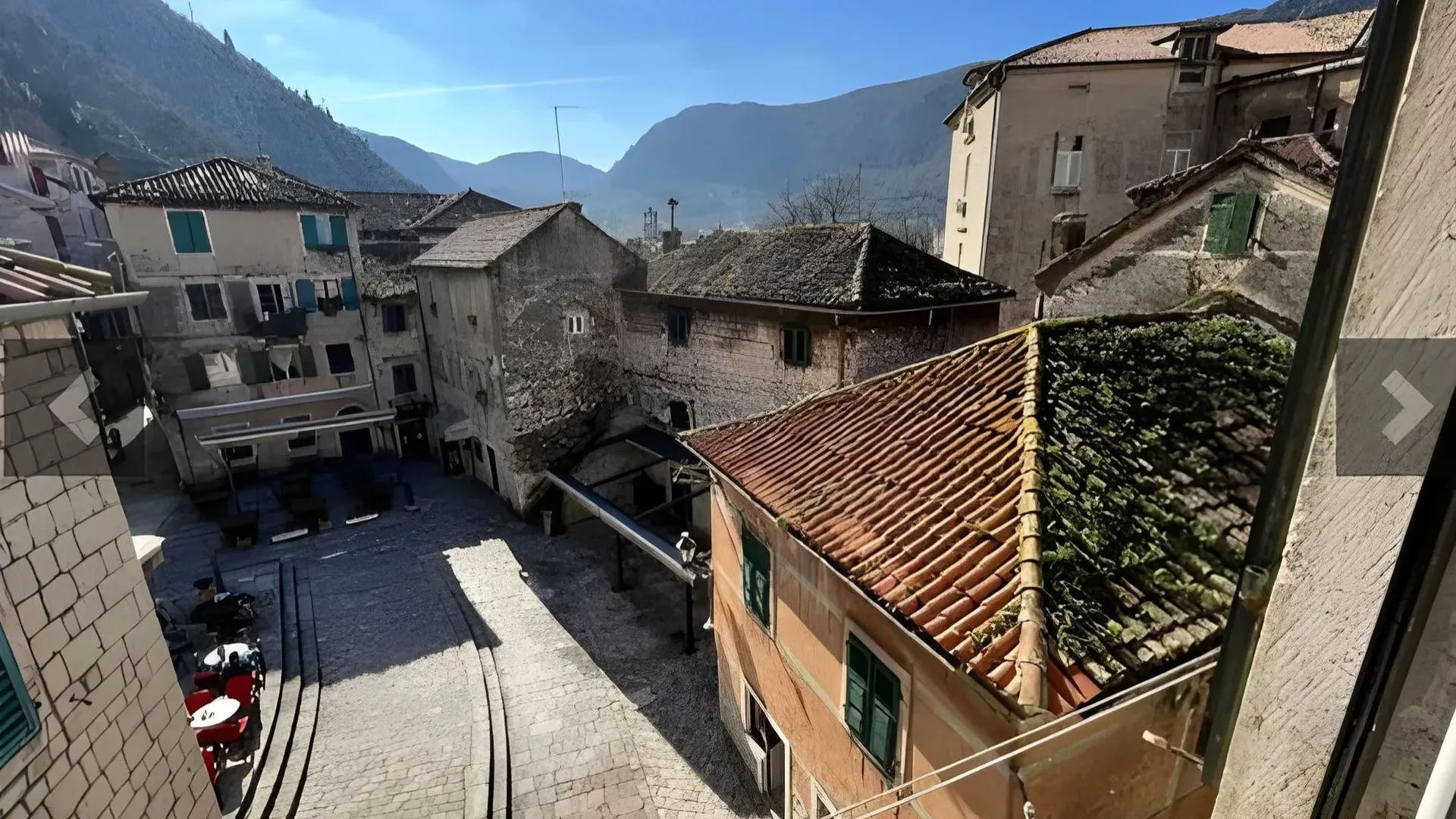 Prodaja, dvosoban stan, 84m², Kotor, Crna Gora