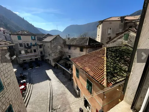 Prodaja, dvosoban stan, 78m², Kotor, Crna Gora - image 6