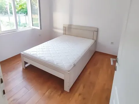 Izdavanje, kuća, 100m², Podgorica, Crna Gora - image 9