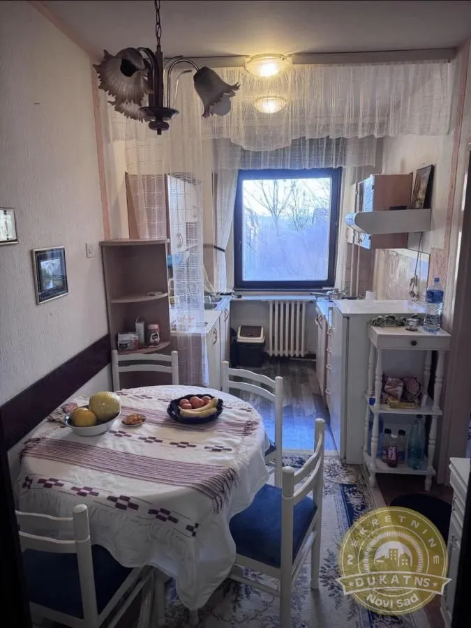 Izdavanje, dvosoban stan, 48m², Novo naselje, Novi Sad