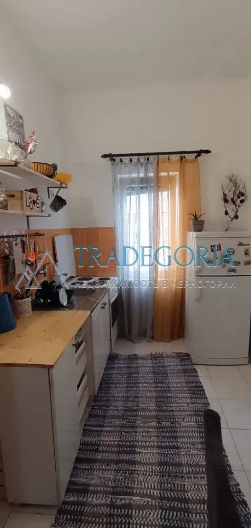 Prodaja, dvosoban stan, 53m², Sutomore, Bar
